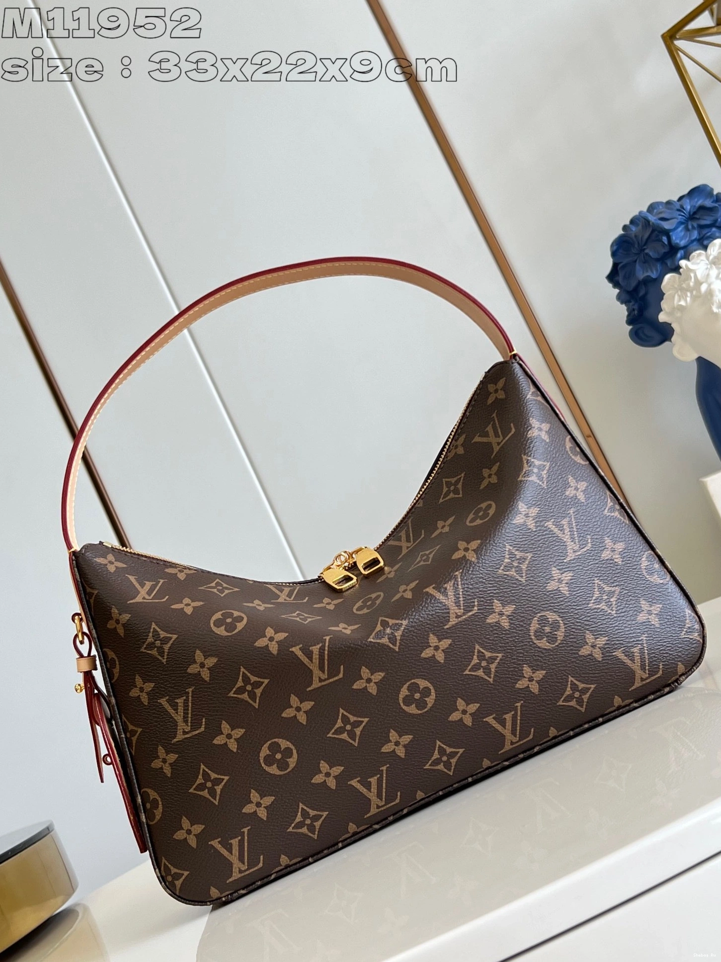Slouchy VUITTON LOUIS PM-33*22*9CM 0815